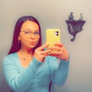 Meet your Posher, Annie